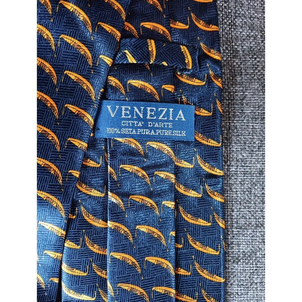 Venezia product vintage